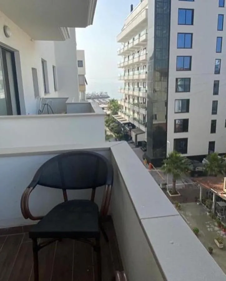 Nova Apartments Qerret K3 ゴーレム 0*,